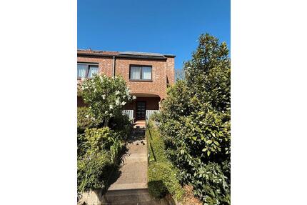 Gepflegte Doppelhaushälfte in Monheim-Baumberg - Monheim am Rhein