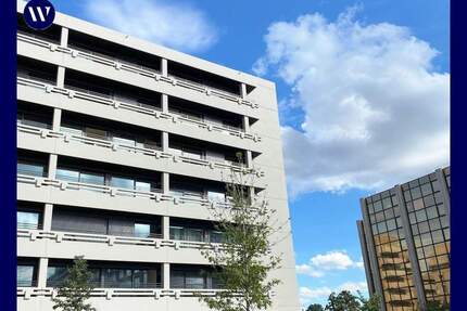 Viel Platz + modernes Wohnen am Stadtwald! Helle 2 Zimmer + Balkon, Einbauküche, Walk-In Dusche - Frankfurt am Main Schwanheim