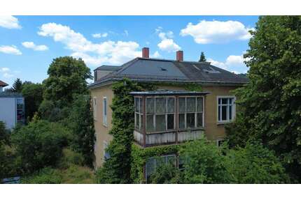 Haus zum Kaufen in Radebeul 710.000,00 € 453.93 m²