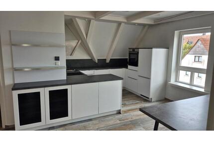 Großzügige Maisonette mit offenem Wohngefühl - provisionsfrei - Gärtringen