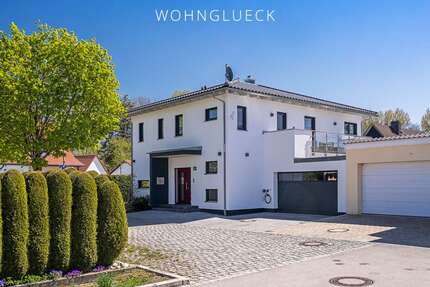 Haus zum Kaufen in Augsburg Hammerschmiede 1.890.000,00 € 181.96 m² - Augsburg / Hammerschmiede