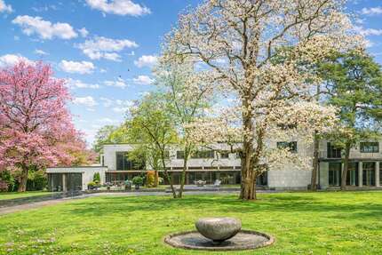 Haus zum Mieten in Hamburg 6.490,00 € 329 m²