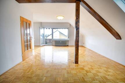 3 ZKB DG & 2 ZKB Souterrain Whg | Sofort beziehbar | Garage & 2 Stellplätze inkl - Waldsee