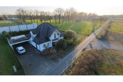 IMMOBILIEN GUMNIOR präsentiert: modernes, freistehendes Einfamilienhaus in Ochtrup