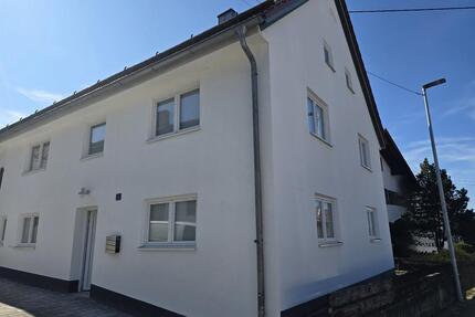 Bauernhaus mit Nebengebäuden und Baugenehmigung 15 Min. von LL - Weil