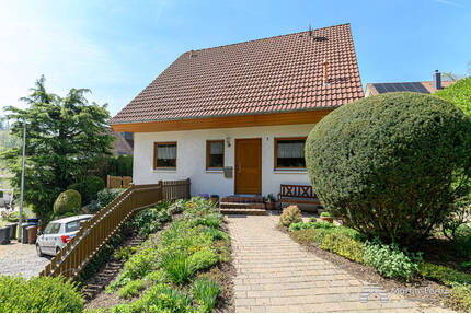 Familienfreundliches Einfamilienhaus - Terrasse - Garten - Keller - Stellplätze - Ennepetal Altenvoerde