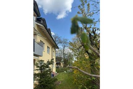 FBC - Große 4,5-Zimmer-Wohnung mit Loggia in ruhiger Lage von Olching