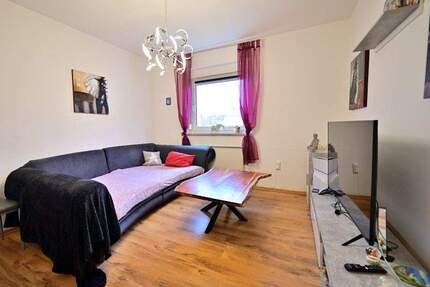 3 Zimmer Wohnung 1.OG in der Rangierbahnhofsiedlung - Nürnberg Zollhaus