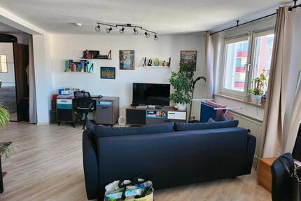 Zentrumsnahes, helles Apartment mit Balkon und Kfz-Stellplatz - Bayreuth Meyernberg
