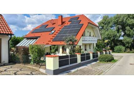 Haus zum Kaufen in Postbauer-Heng 889.000,00 € 215 m²