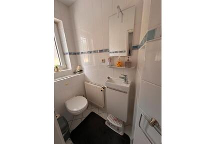 Haus zum Verkauf - 500.000,00&nbsp;EUR Kaufpreis, ca.&nbsp; 185,00&nbsp;m&sup2; in Waldsolms (PLZ: 35647)