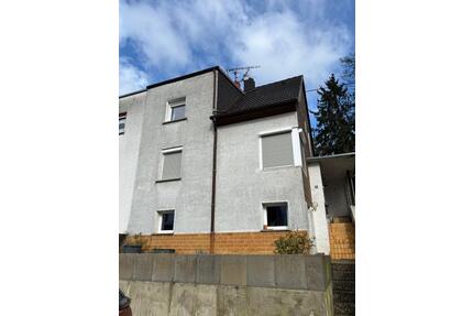 Doppelhaushälfte in ruhiger Waldrandlage in Herrensohr - Saarbrücken Dudweiler