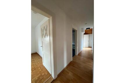 Helle 3-Zi.-Wohnung in Laufenburg mit Balkon, EBK & Stellplatz - Laufenburg (Baden)