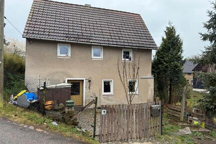 KLEINES HAUS FÜR GROSSE FAMILIE - St. Egidien