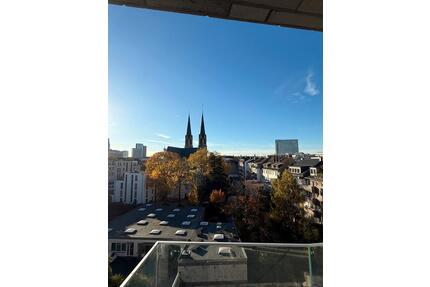 ***Exklusive Penthousewohnung inkl. EBK und Klimaanlage *** - Düsseldorf Pempelfort