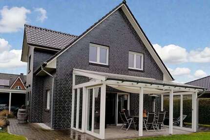 Haus zum Kaufen in Twistringen 399.000,00 € 129 m²