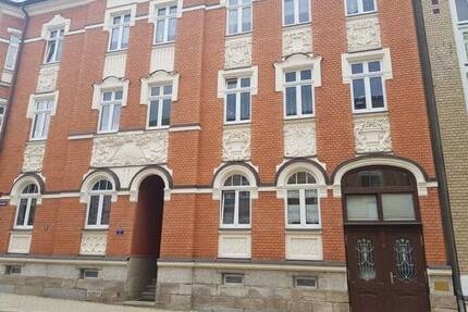 Schöne Helle 4-Raum-Wohnung - 630,00&nbsp;EUR Kaltmiete, ca.&nbsp; 91,00&nbsp;m&sup2;&nbsp;Wohnfl&auml;che in Markneukirchen (PLZ: 08258)