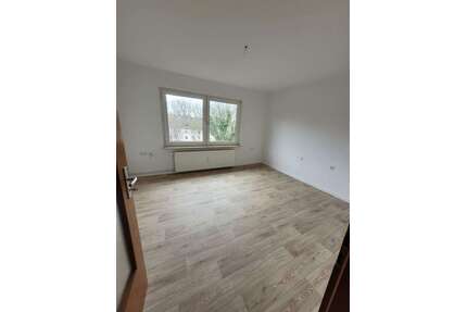 Wohnung zum Mieten in Duisburg 439,20 € 72 m²