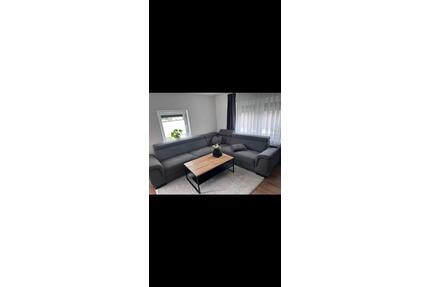 Moderne 3-Zimmer-Wohnung mit Balkon und Garage in Mainburg