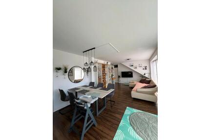 3 Zimmer Penthousewohnung - 1.050,00&nbsp;EUR Kaltmiete, ca.&nbsp; 76,00&nbsp;m&sup2; in Ehingen (Donau) (PLZ: 89584)