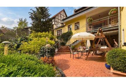 Haus zum Kaufen in Hardegsen 330.000,00 € 350 m²