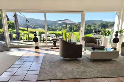 Haus zum Kaufen in Furth im Wald 415.000,00 € 223 m²