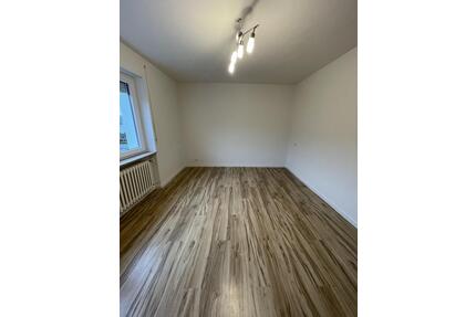 Sanierte 2 & 3-Zimmer-Wohnung – ideal für SinglesPaare - Meßstetten