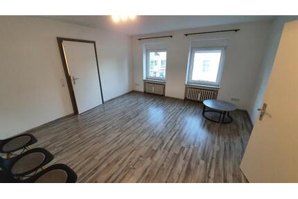 Oerlinghausen, Altstadt, helle 2 Zi. Wg, 60 qm, Küche, teilmöbl.