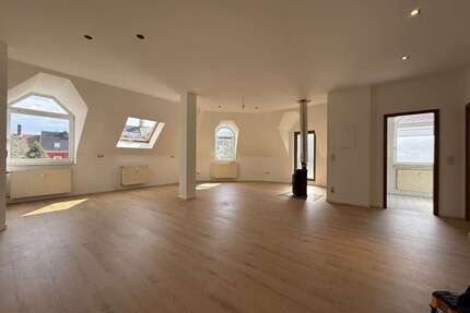 Wohnung zum Mieten in Hainichen 380,00 € 73 m²