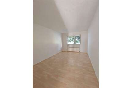 Wohnung zum Mieten in Frankfurt 940,00 € 82 m²
