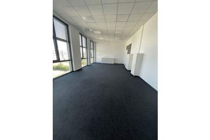 Helles Büro zur Untermiete in modernem Bürogebäude - 47,24 m² - in 87437 Kempten