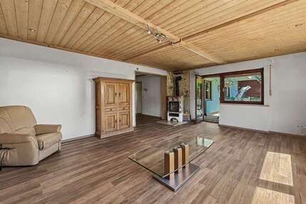 Wohnung zum Kaufen in Weißenburg in Bayern 167.000,00 € 121.79 m²
