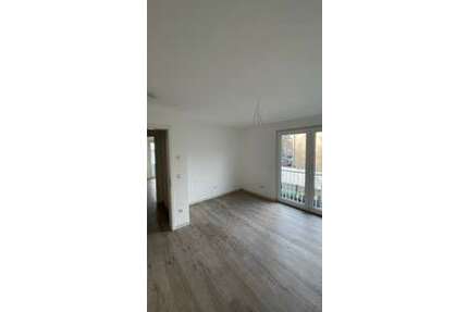 Wohnung zum Mieten in Krefeld 740,00 € 62.26 m²
