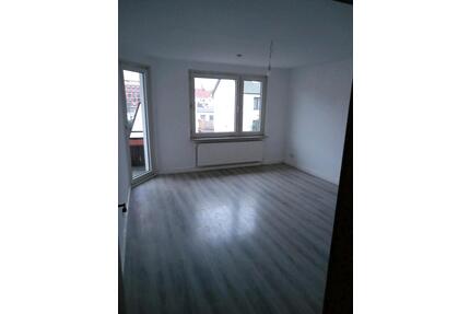 Wohnung 64 qm 3 ZKB Balkon Keller - Hildesheim Himmelsthür