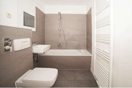 Wohnung zum Mieten in Chemnitz 364,00 € 63.3 m²