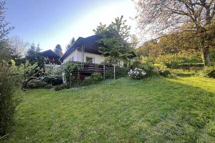 Haus zum Kaufen in Bühl Neusatz 310.000,00 € 168.41 m² - Bühl / Neusatz