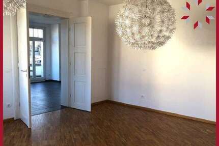 Haus zum Kaufen in Dresden 1.100.000,00 € 210 m²