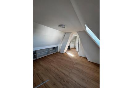 Frisch renovierte 2 Zimmer Wohnung mit Einbauküche - Senden