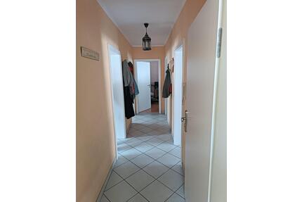 3ZKBB in Geisenheim - 760,00&nbsp;EUR Kaltmiete, ca.&nbsp; 75,00&nbsp;m&sup2; in Geisenheim (PLZ: 65366)