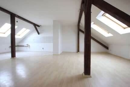Wohnung zum Mieten in Stendal 700,00 € 105 m²