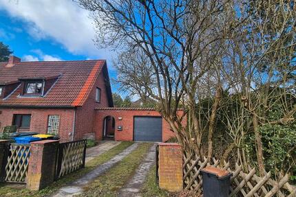 Doppelhaushälfte mit großem Garten, Terrasse und Garage - Buchholz in der Nordheide