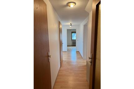 DG Wohnung in Bühl - 700,00&nbsp;EUR Kaltmiete, ca.&nbsp; 50,00&nbsp;m&sup2; in Bühl (PLZ: 77815)