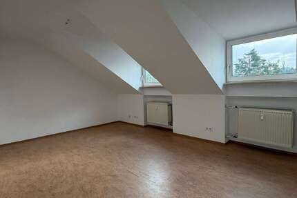 Wohnung zum Mieten in Erlangen 432,19 € 33.4 m²