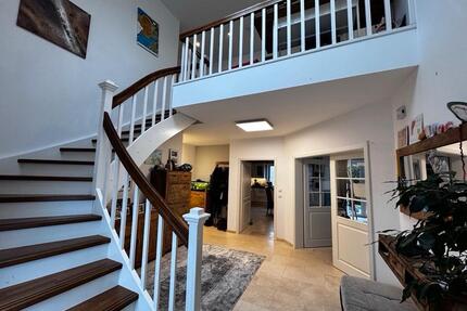 Neues Haus mit toller Ausstattung zu vermieten - Lehre