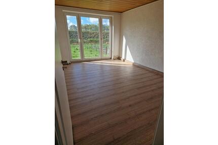 frisch sanierte 3 Raum Wohnung zu vermieten - Genthin