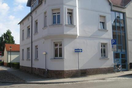 helle 3 Zimmer Wohnung im EG - 530,00&nbsp;EUR Kaltmiete, ca.&nbsp; 66,30&nbsp;m&sup2; in Niemegk (PLZ: 14823)