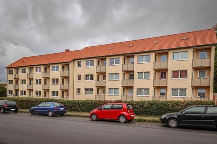 * 1 Zimmer, Bad modernisiert, mit Dusche * - Seesen