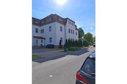 Schöne Dachgeschoßwohnung in zentraler Lage - Greußen