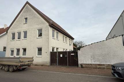 Haus zum Kaufen in Böhl-Iggelheim 449.000,00 € 237 m²
