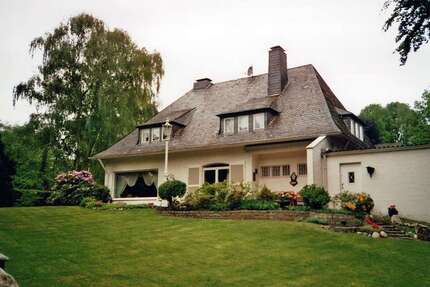 Haus zum Kaufen in Urdenbach 1.950.000,00 € 260 m²